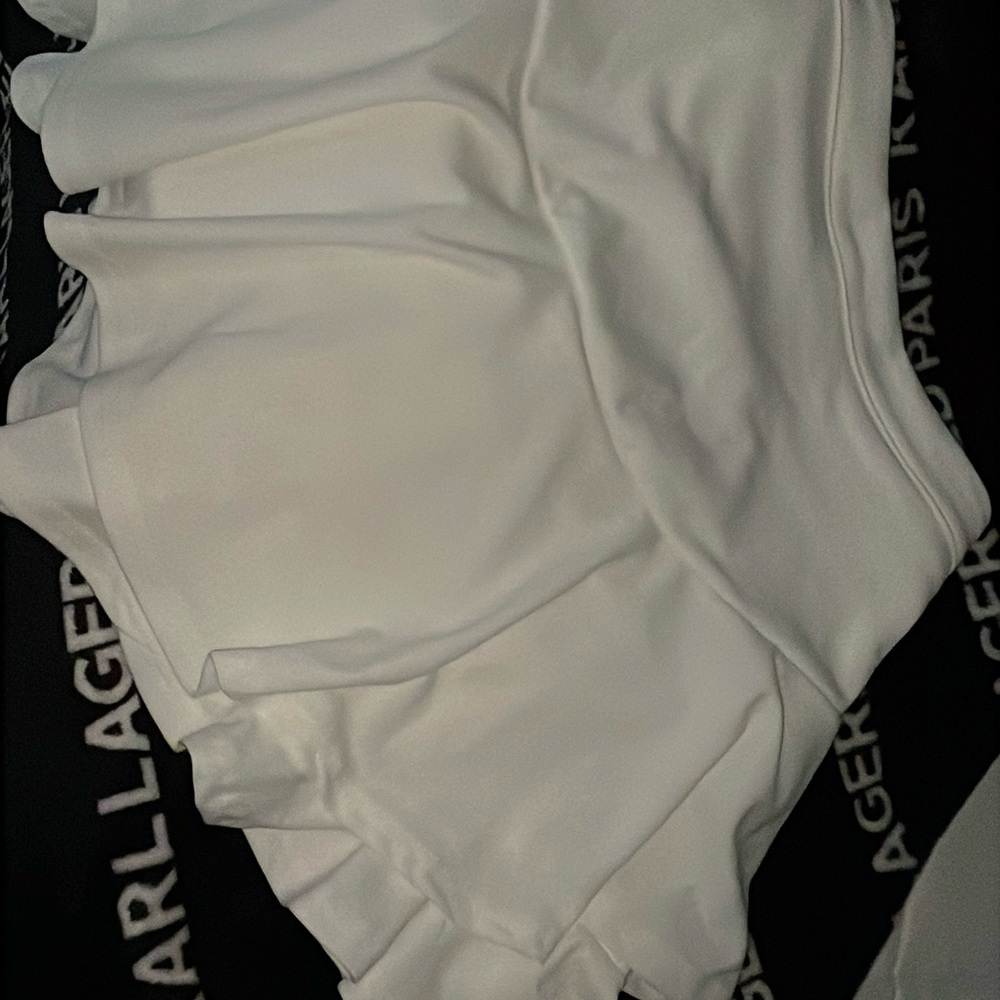 SHEIN White Ruffled Skirt